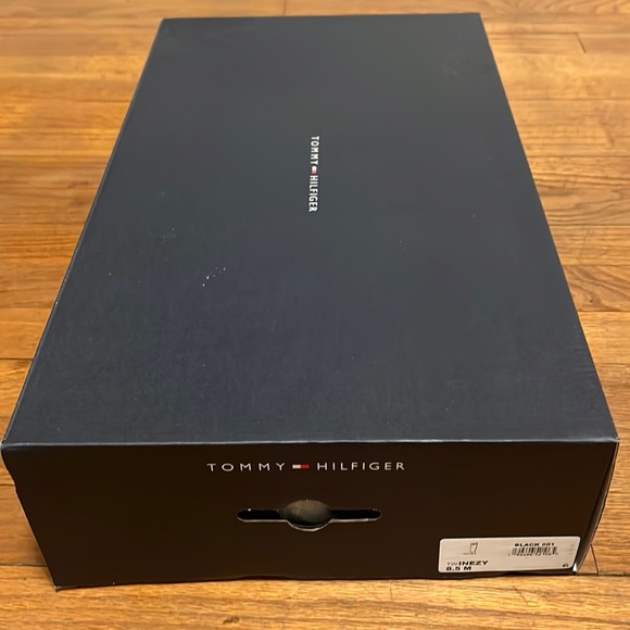 Tommy Hilfiger Black Boots - Picture 2 of 6